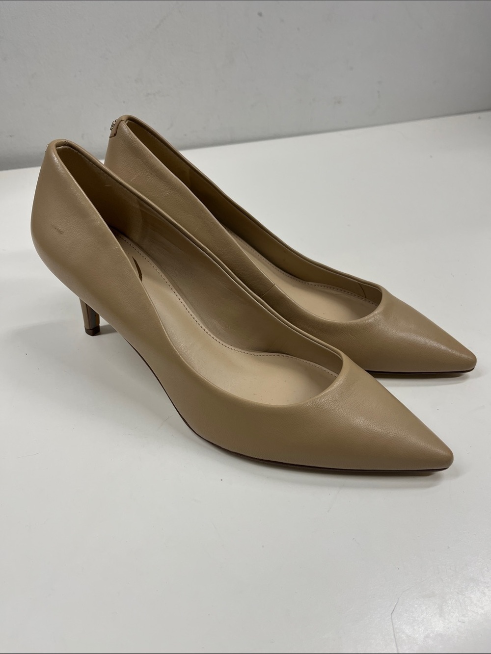 New Sam Edelman Jordyn Nude Pointed Toe Pump Size 8 Wide